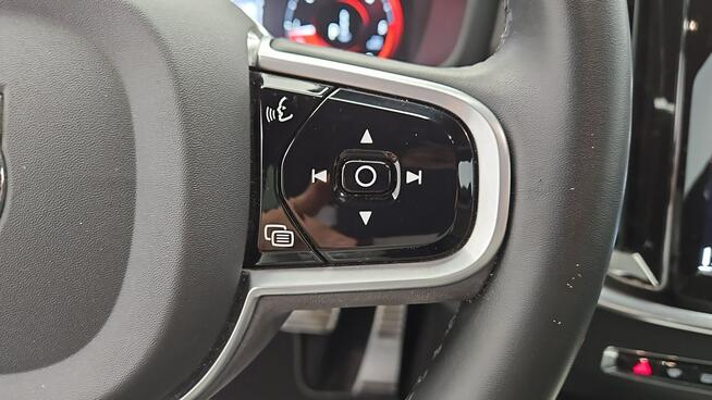 Volvo V60 B4 D Plus Dark aut ! Z Polskiego Salonu ! Faktura VAT !