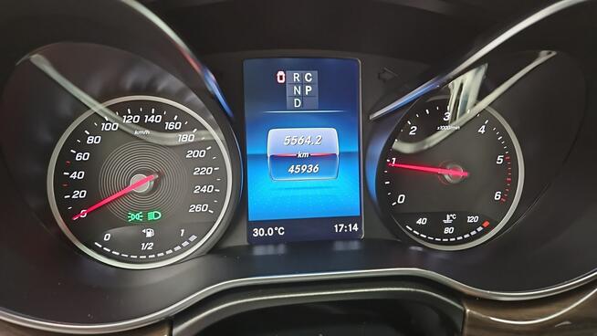 Mercedes Klasa V 300 d 4-Matic Exclusive 9G-Tronic ! Z Polskiego Salonu ! Faktura VAT !