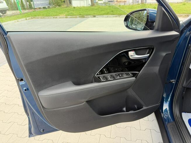 Kia Niro 1.6 / 141KM HYBRID LIFT Led Nawigacja Kamera Automat