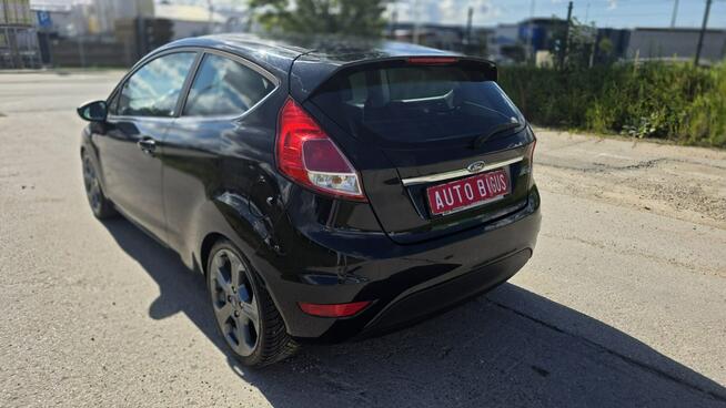 Ford Fiesta climatronic zarejestrowana zwykła benzyna ledy mały przebieg