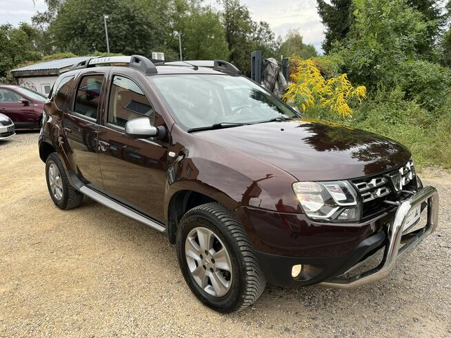 Dacia Duster 1.2 1WŁ Klima Navi Grzane Fotele Kamera Czujniki 6 biegów Stan IDealny