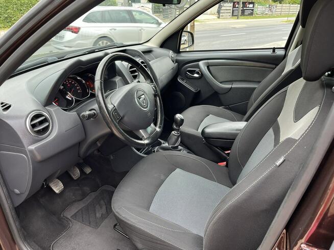 Dacia Duster 1.2 1WŁ Klima Navi Grzane Fotele Kamera Czujniki 6 biegów Stan IDealny