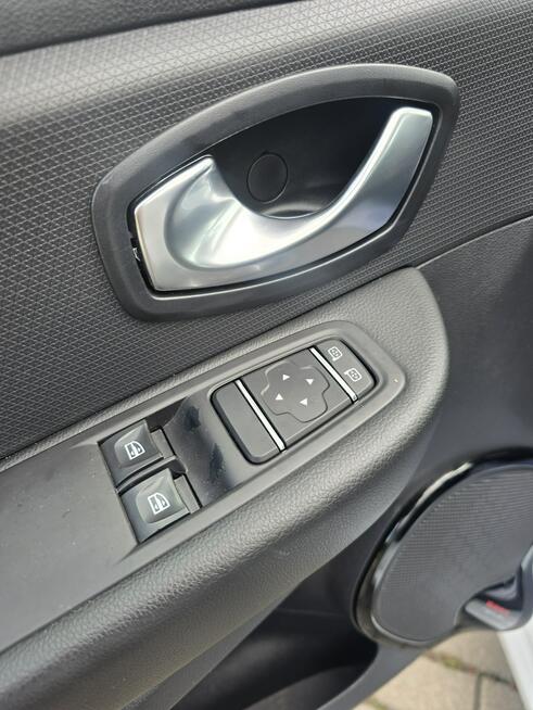 Renault Clio 0.9tce LIFT.Navigacja.Klimatronic.Serwis.Ledy.Tempomat.OKAZJA