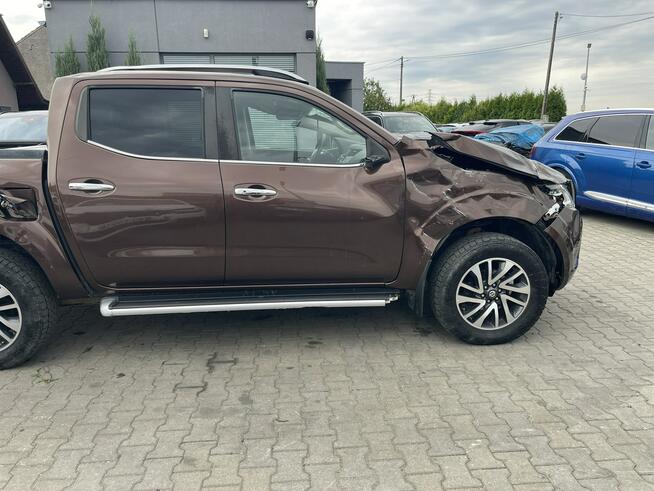 Nissan Navara 4x4 Automat HAK Skóra Podgrzewanie Kamery360