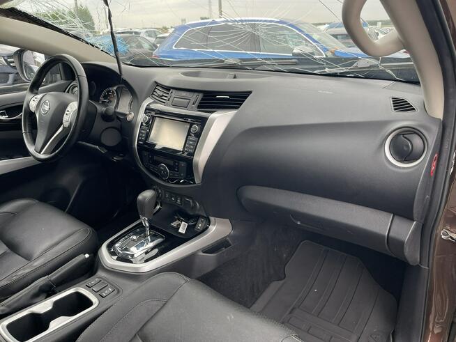 Nissan Navara 4x4 Automat HAK Skóra Podgrzewanie Kamery360