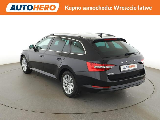 Škoda Superb FV23% Style 200KM automat virtual navi LED climatronic PDC