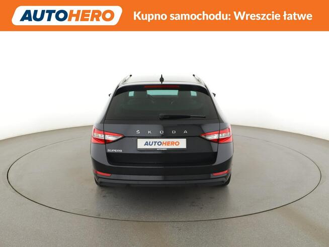 Škoda Superb FV23% Style 200KM automat virtual navi LED climatronic PDC