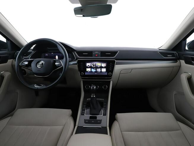 Škoda Superb FV23% Style 200KM automat virtual navi LED climatronic PDC