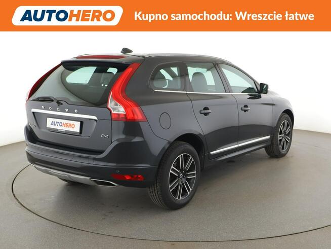 Volvo XC 60 Summum automat skóra 190KM navi PDC tempomat grzane fotele