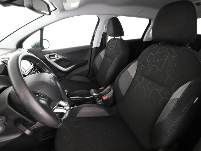 Peugeot 2008 1.2 Benzyna Style Klimatyzacja Nawigacja Tempomat PArkAssist Kamera