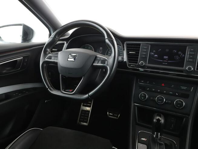 Seat Leon DSG full LED półskóra navi klima auto grzane fotele czujniki parkowani
