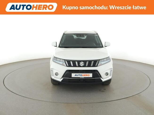 Suzuki Vitara led auto klima kamera navi grzane fotele manual