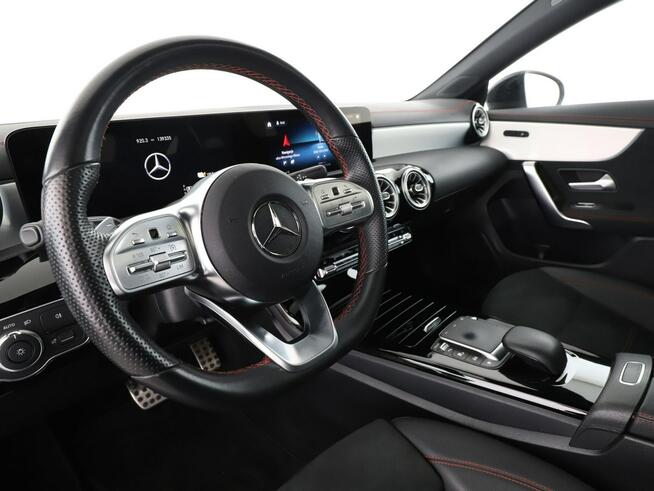 Mercedes CLA 250 FV23% PHEV automat full LED skóra/alcantara szyberdach kamery