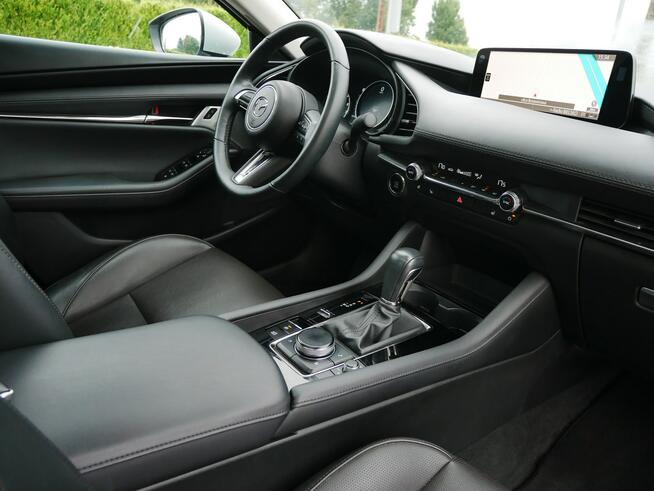 FL 2.0 SkyAct-X 186KM Eu6 Exclusive-Line Automat -Matrix +Kamera 360
