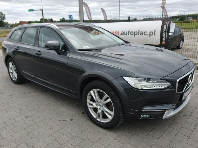 Volvo V90 Cross Country