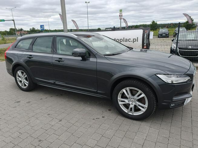 Volvo V90 Cross Country
