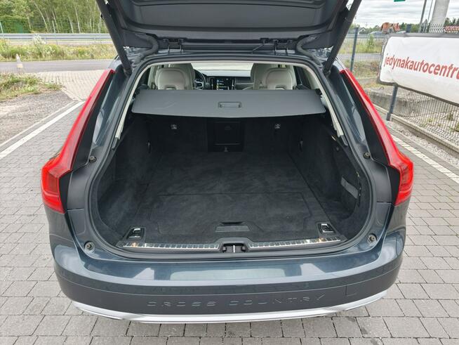 Volvo V90 Cross Country