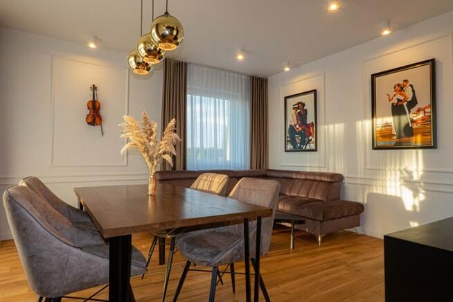 3 pokoje, balkon, parking - Jedności Narodowej 232