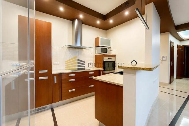 Luxury Apartment&Private Swimming Pool & Concierge