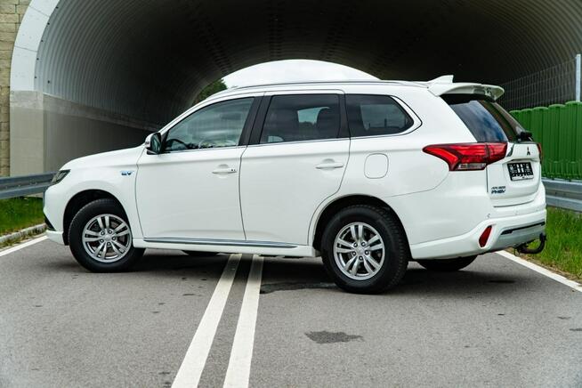 Mitsubishi Outlander 2.4 PHEV | 224 KM | 4x4 | Hybryda Plug-in | Serwis ASO | Bezwypadkowy