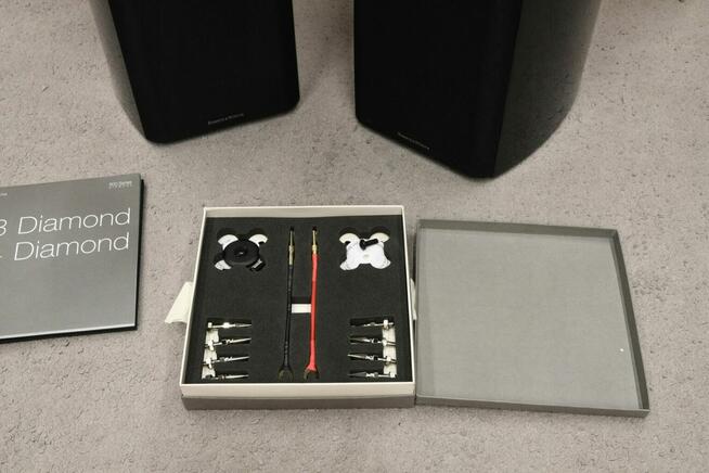Bowers & Wilkins 804 Diamond – kolumny Piano Black