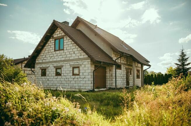 DOM + BUDYNEK USŁUGOWO-MAGAZYNOWY | DZIAŁKA 4335 m² | OSIPY-
