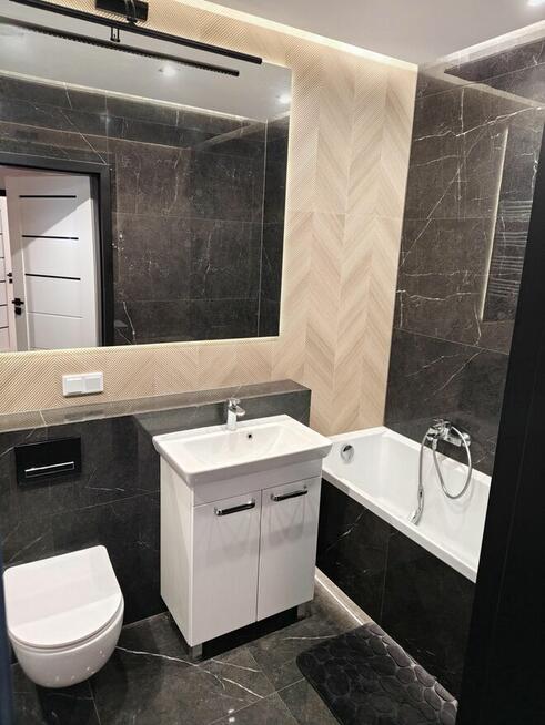 Apartament/Ruczaj/CzerwoneMaki/Piltza