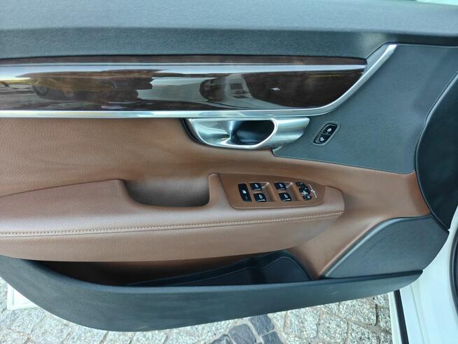 Volvo V90 D4 190 KM Inscription Geartronic Panorama Bezwypad