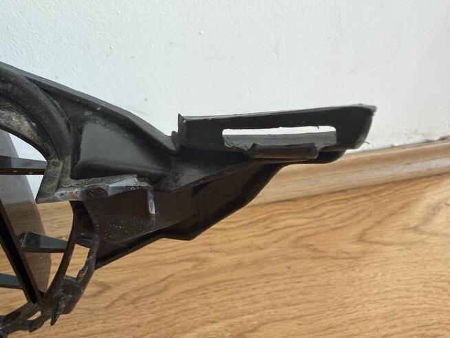 Grill Panamericana Mercedes W205 lift chromowany pod kamerę