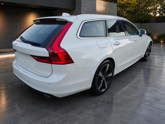 Volvo V90 D4 190 KM Inscription Geartronic Panorama Bezwypad