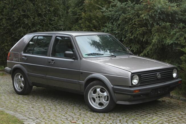 Volkswagen Golf 1.6 Benzyna 5 drzwi Oldtimer 1988