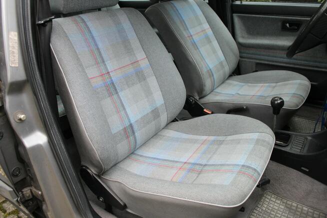 Volkswagen Golf 1.6 Benzyna 5 drzwi Oldtimer 1988