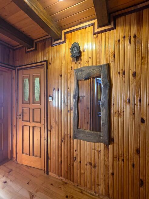Dom Besko,