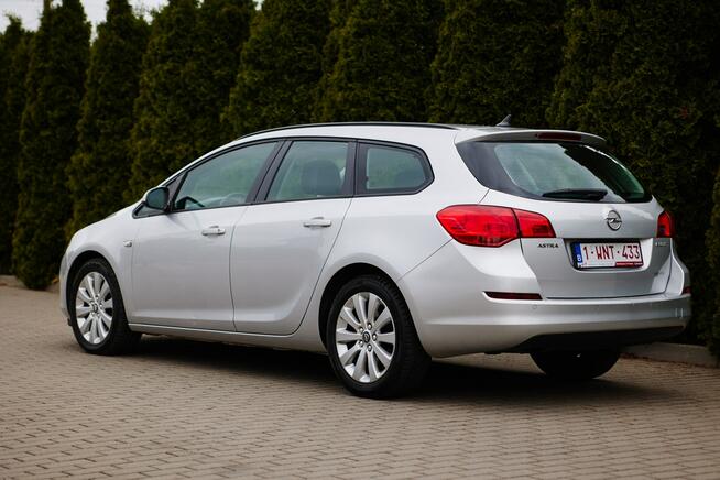 Opel Astra Sports Tourer