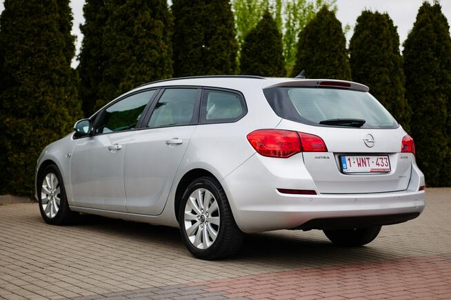 Opel Astra Sports Tourer