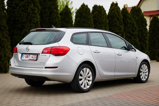 Opel Astra Sports Tourer