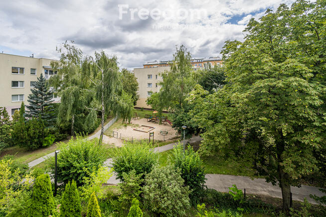2-pokoje z dużym balkonem, piwnicą + m. postojowe