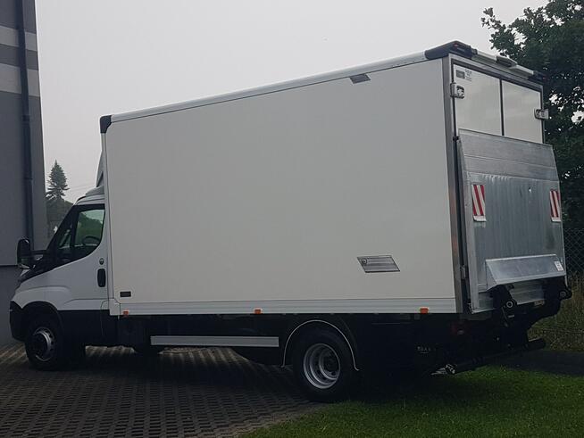 Iveco Daily 70C18 V H WINDA 8EP KONTENER 4,39x2,20x2,20 IZOTERMA KLIMA DMC 7TON BLIŹNIAKI