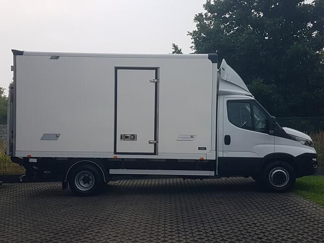 Iveco Daily 70C18 V H WINDA 8EP KONTENER 4,39x2,20x2,20 IZOTERMA KLIMA DMC 7TON BLIŹNIAKI