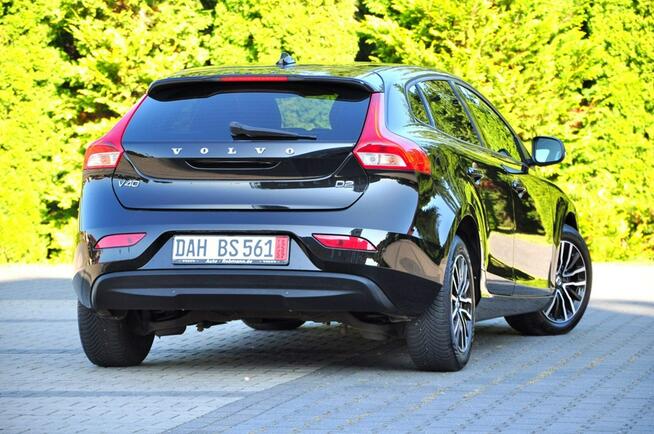 Volvo V40 2,0D 120KM Lift Led Navi PDC Alufelgi 1Wł. Super Stan z DE !!