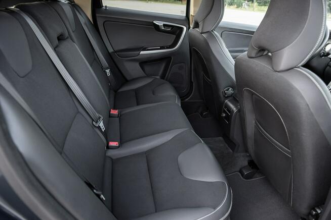 Volvo XC 60 R-Design AWD 2.4d D4 163KM 4x4 ! Panorama ! Super Stan ! Opłacone !