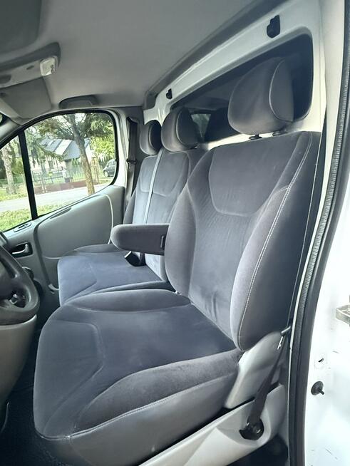 Renault Trafic 2.0DCi Lift 2012r Long L2H1 Klimatyzacja 3-osobowy Navi