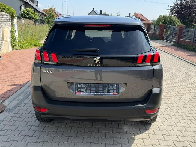 Peugeot 5008 Active 7-osobowy Benzyna 130KM Niski przebieg