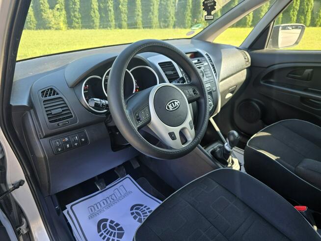 Kia Venga 1,4Benz. Klimatyzacja.Parktronic.EL.szyby.Centralka.Halogeny.OKAZJA
