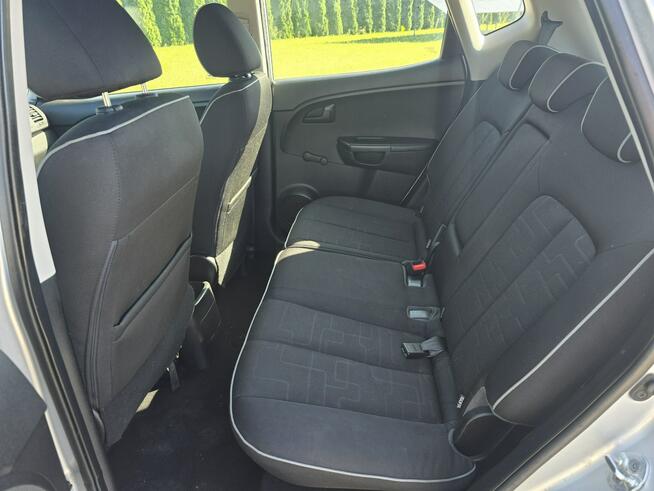 Kia Venga 1,4Benz. Klimatyzacja.Parktronic.EL.szyby.Centralka.Halogeny.OKAZJA