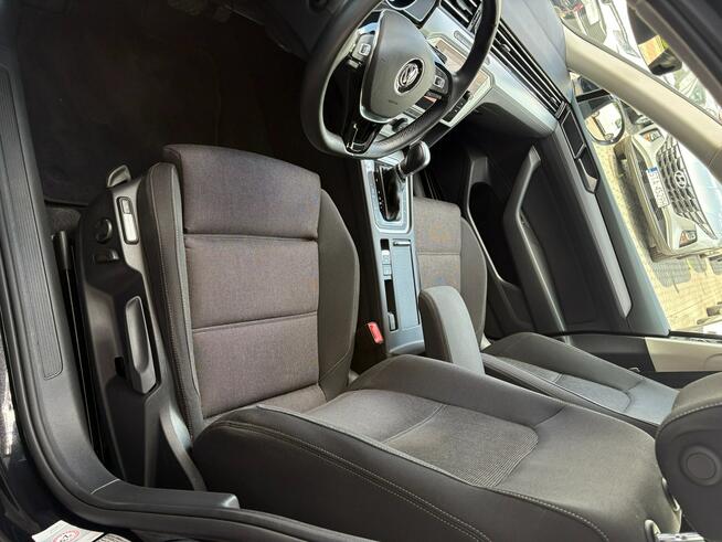 Volkswagen Passat Rezerwacja