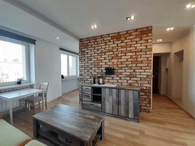 2 pokoje, balkon, komórka - Pogodna 6A