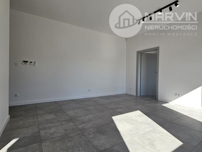 Lokal (45m2) - ul. Na Skraju Lasu - Kamionki