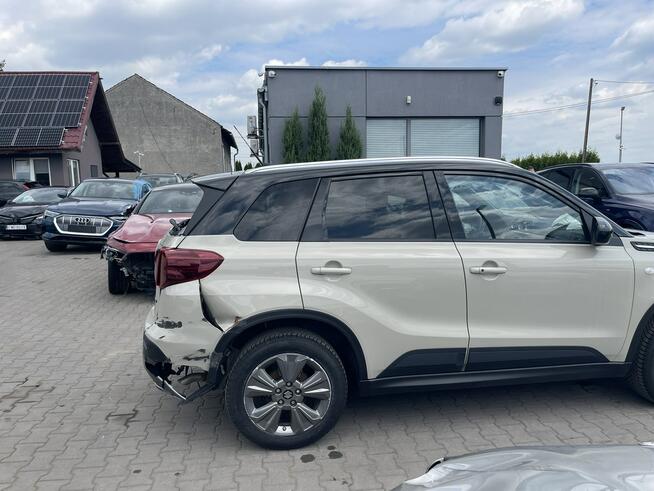 Suzuki Vitara Salon PL mHEV Kamera Podgrzewanie Aktywny temp. 129KM