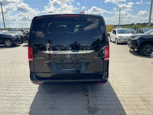 Mercedes V 250 Avangarde Skóra 4Matic Kamery360 Wentylacja Webasto 7 os.